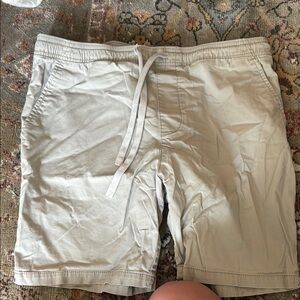 Men's Casual Tan Shorts